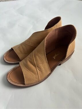 Free People Tan Leather Open-Toe Slide Sandals